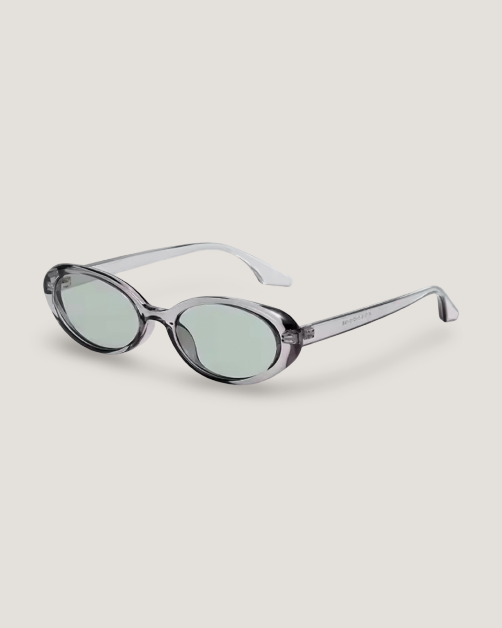 GIGI II - SMOKED GLASS
